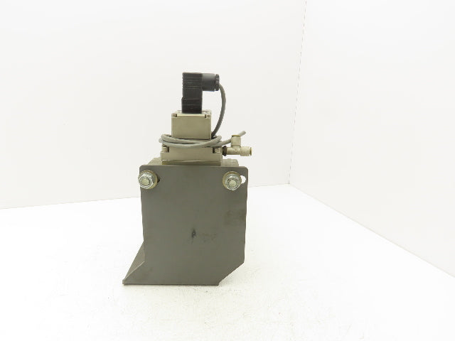 SMC VP3185V-143DB1-N Pneumatic Solenoid Valve 3-Port 1-1/2"Rc 115VAC 2-Pos NC