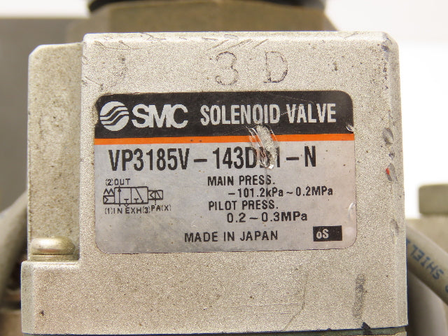 SMC VP3185V-143DB1-N Pneumatic Solenoid Valve 3-Port 1-1/2"Rc 115VAC 2-Pos NC