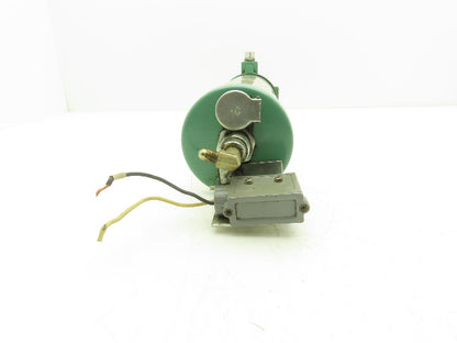 Lincoln 83667 Centro-Matic Pneumatic RAM 20:1 Grease Pump Lubricator 1/4" NPT