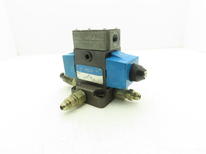 Vickers DG4S4W-012C-B-60 Hydraulic Directional Control Solenoid Valve 120V SAE 8