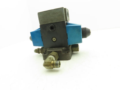 Vickers DG4S4W-012C-B-60 Hydraulic Directional Control Solenoid Valve 120V SAE 8