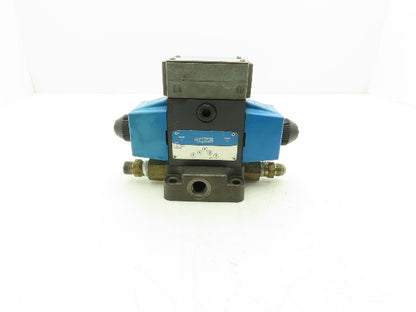Vickers DG4S4W-012C-B-60 Hydraulic Directional Control Solenoid Valve 120V SAE 8