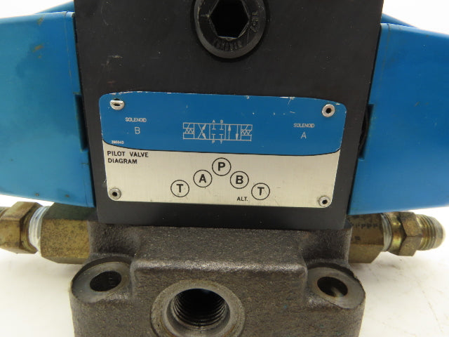 Vickers DG4S4W-012C-B-60 Hydraulic Directional Control Solenoid Valve 120V SAE 8