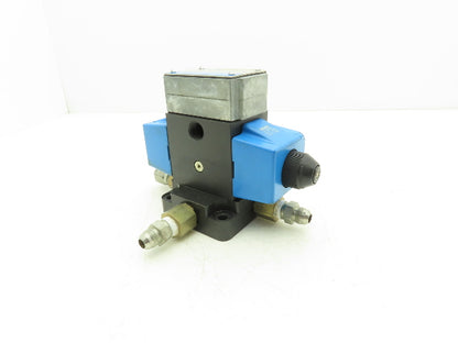 Vickers DG4S4W-012C-B-60 Hydraulic Directional Control Solenoid Valve 120V SAE 8