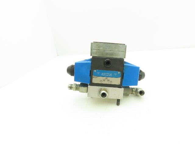Vickers DG4S4W-012C-B-60 Hydraulic Directional Control Solenoid Valve 120V SAE 8