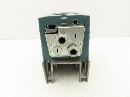 Reliance Electric 6SP401-1P1CTNN Variable Speed VFD AC Drive 0.5Hp 480V 3PH