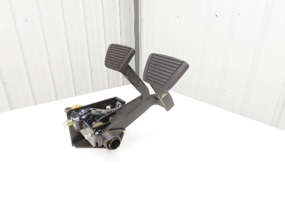Caterpillar Forklift Accelerator & Brakle Pedal With Bracket Removed From 2C5000