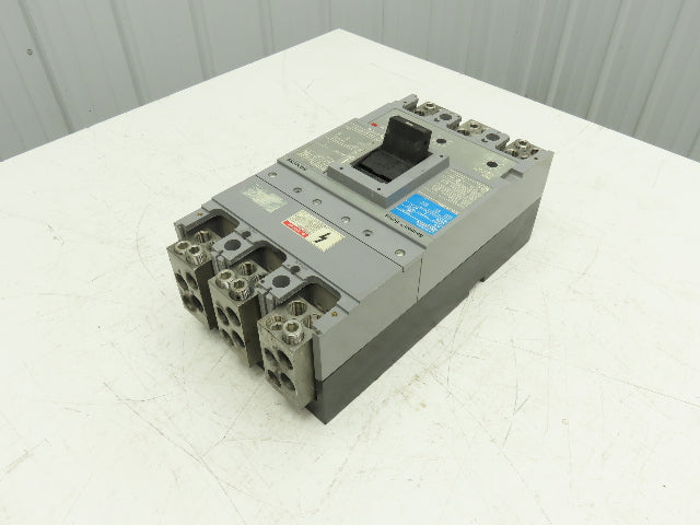 Siemens Sentron NXD63B900 Circuit Breaker 900A 3-Pole 600VAC 3PH Molded Case