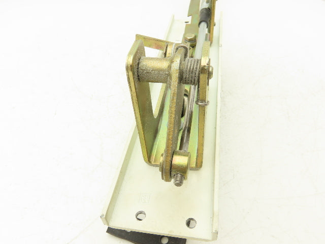 Siemens Circuit Breaker Disconnect Operating Handle Cable Mechanism Flanged