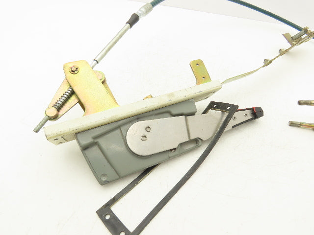 Siemens Circuit Breaker Disconnect Operating Handle Cable Mechanism Flanged