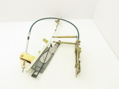 Siemens Circuit Breaker Disconnect Operating Handle Cable Mechanism Flanged