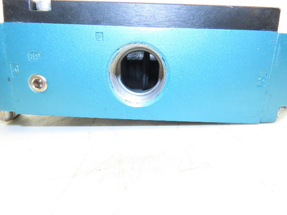 Illig 9127767 Pneumatic 3/2 Way Valve High Flow Piloted 1" NPT