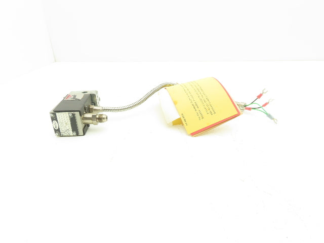 Nordson 807994A Single Outlet Hot Melt Adhesive Applicator Head 230 VAC 100W