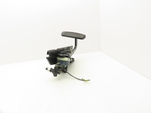 Yale ERC060VGN36TE085 Electric Forklift Brake Pedal Master Cylinder & Bracket