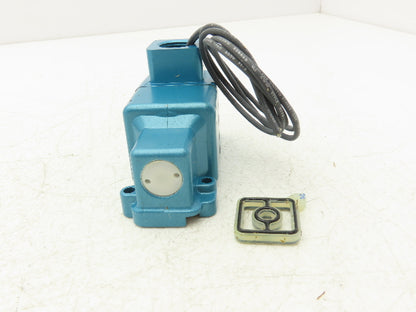 Mac 250B-111CA Solenoid Operated 3-Way Poppet Valve 25-150PSI 120VAC/24VDC