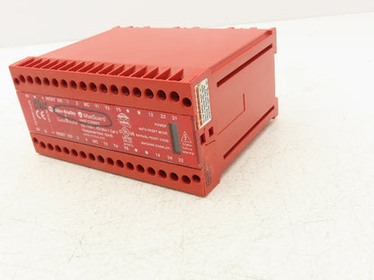 Allen Bradley 440F-C4000D Guardmaster MatGuard Monitored Safety Control Unit