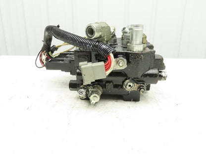 Yale Hydraulic 4 Lever Spool Valve Mast Control ERC060VGN36TE085