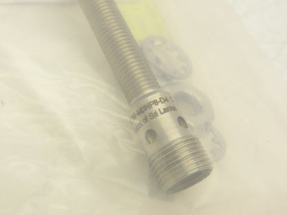 A-B 871TM-M3NP8-D4 Metal Face Inductive Proximity Switch 10-30VDC 8mm OD Ser A