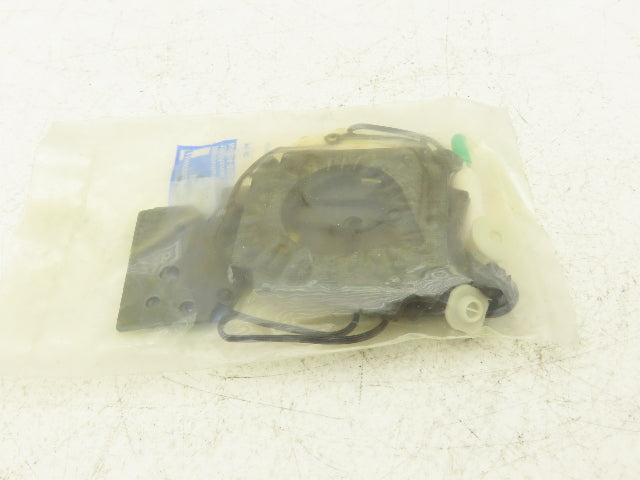 Mannesmann Rexroth P-069692-00001 Pneumatic Valve Repair Kit Lot of 2
