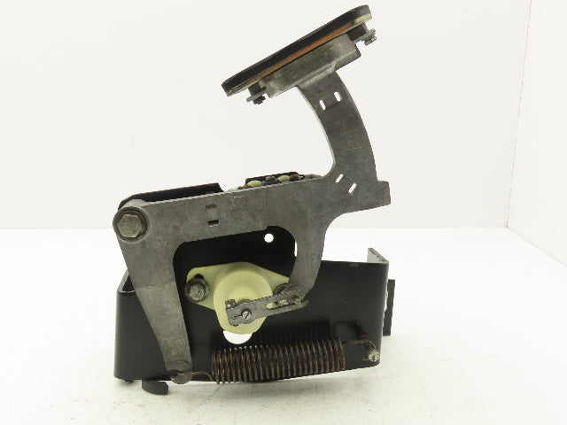 Yale Forklift Throttle Accelerator Pedal Bracket & Potentiometer Off ERC120HD