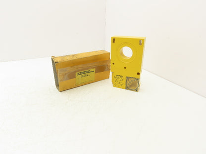 Turck BI40R-32SR-UP6X Industrial Inductive Ring Proximity Sensor 10-30VDC