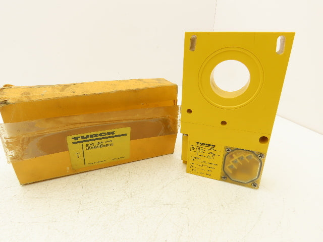 Turck BI40R-32SR-UP6X Industrial Inductive Ring Proximity Sensor 10-30VDC
