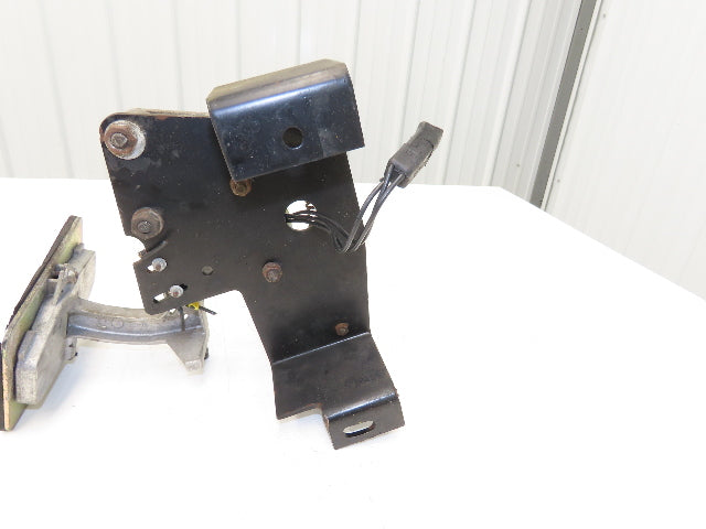 Yale Forklift Throttle Accelerator Pedal Bracket & Potentiometer Off ERC100HD