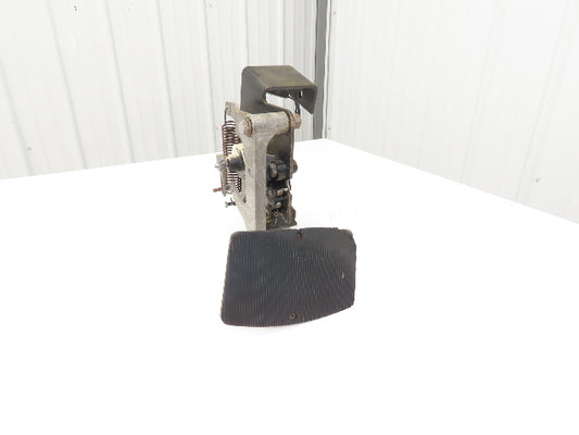 Yale Forklift Throttle Accelerator Pedal Bracket & Potentiometer Off ERC100HD