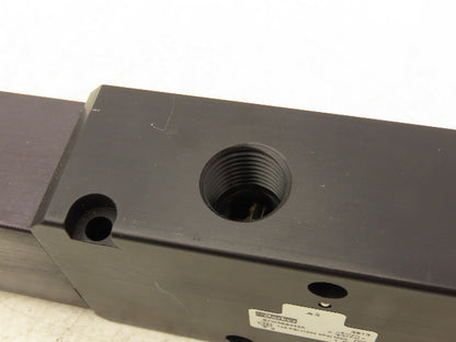 Parker B7W3BB553A Pneumatic Solenoid Inline Valve 3 Way 2 Position 1/2" NPT