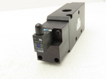 Parker B7W3BB553A Pneumatic Solenoid Inline Valve 3 Way 2 Position 1/2" NPT