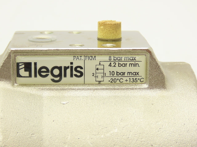 Legris 4203 40 Air-Actuated Axial Valve 1-1/2" NPT End Connections NC 10 Bar