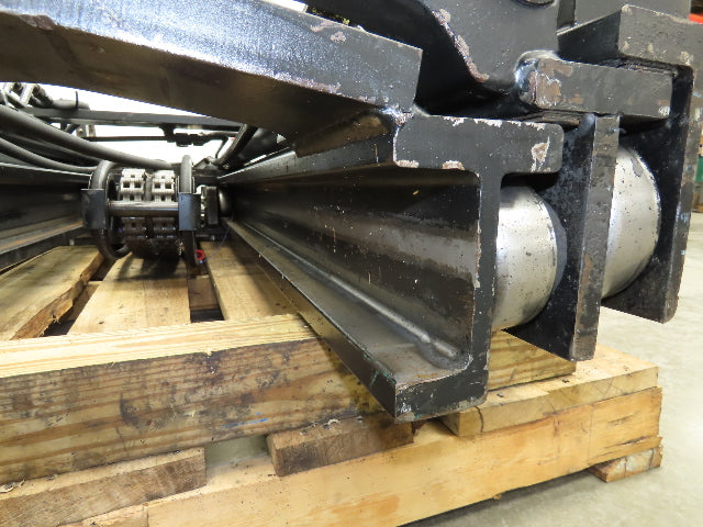 Yale 202979 Forklift Mast 3 Stage 3 Lever 162" Lift 9150lb Class 4 ERC100HDN