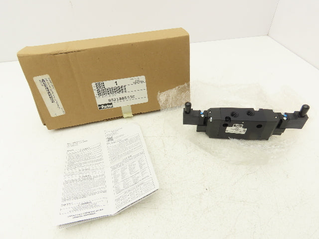 Parker B521BB553C Solenoid Air Control Valve 4 Way 2 Position 120VAC 1/4" NPT