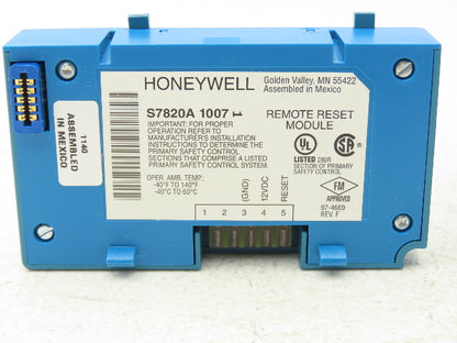 Honeywell RM7895B 1013 Primary Control On/Off Programmable Pre Ignition Purge