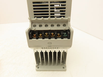 Allen Bradley 160BA03NPS1 Variable Speed AC Drive 0.75kW 1Hp 460VAC 3Ph Ser C