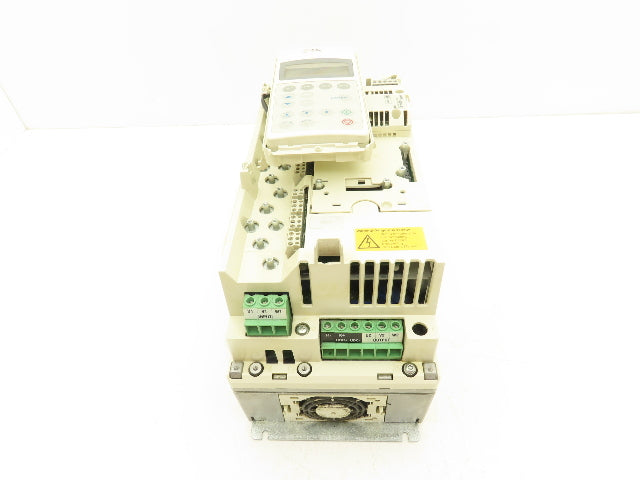 ABB ACS800-U1-0004-5 Variable Speed AC Drive VFD 2Hp 480V 4.9A 3PH Read