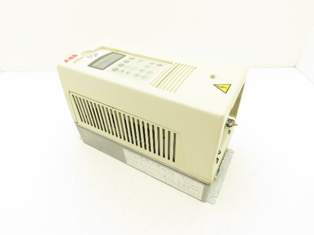 ABB ACS800-U1-0006-5+P901 Variable Speed AC Drive VFD 4kw 5Hp 480V 3PH Read*