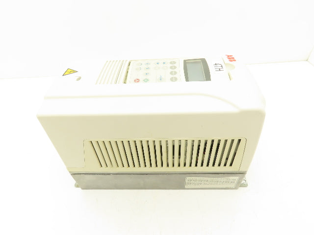 ABB ACS800-U1-0004-5+P901 Variable Speed AC Drive VFD 2Hp 480V 4.9A 3PH READ