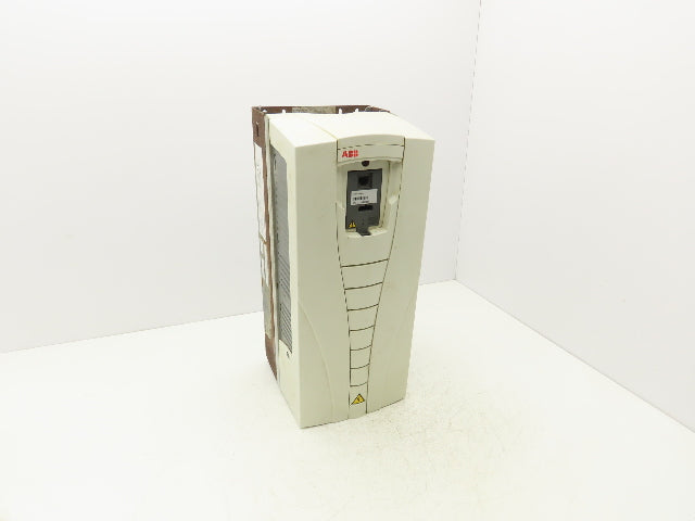 ABB ACS550-U1-046A-2 VFD AC Drive 7.5/15Hp 240V 1 Or 3Ph Input 3 Phase Output