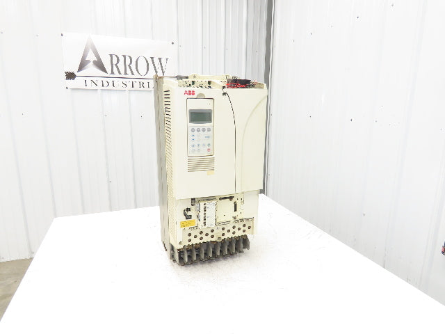 ABB ACS800-U1-0140-5 VFD Variable Speed AC Drive 150Hp 480V 3Ph