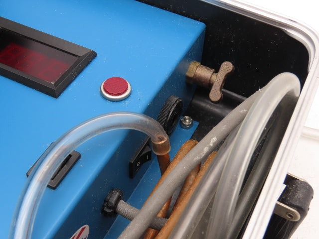 Hygrodynamics 8072 Dew Point Monitor Portable 120VAC Hoses Desiccate Tube
