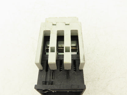 Moeller PKZM4-32 Manual Motor Starter Circuit Breaker 32A 30Hp 600VAC 3Ph