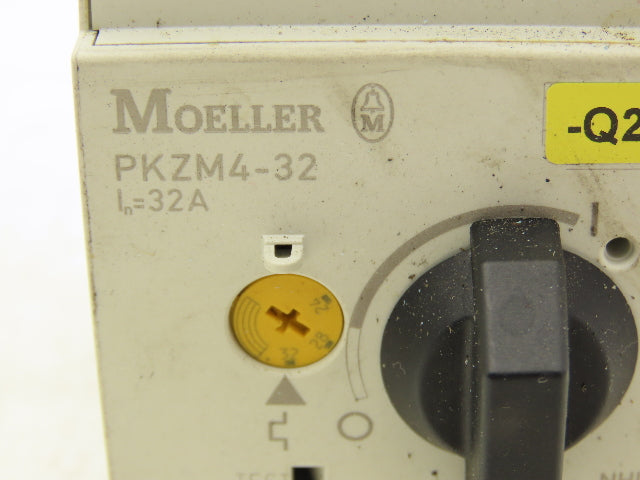 Moeller PKZM4-32 Manual Motor Starter Circuit Breaker 32A 30Hp 600VAC 3Ph