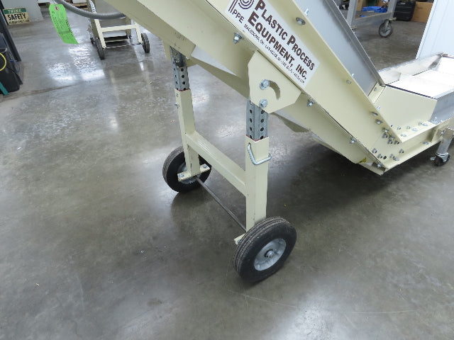 Plastic Process Portable Incline Conveyor 18"Cleated Belt 0-112FPM Variable 115V