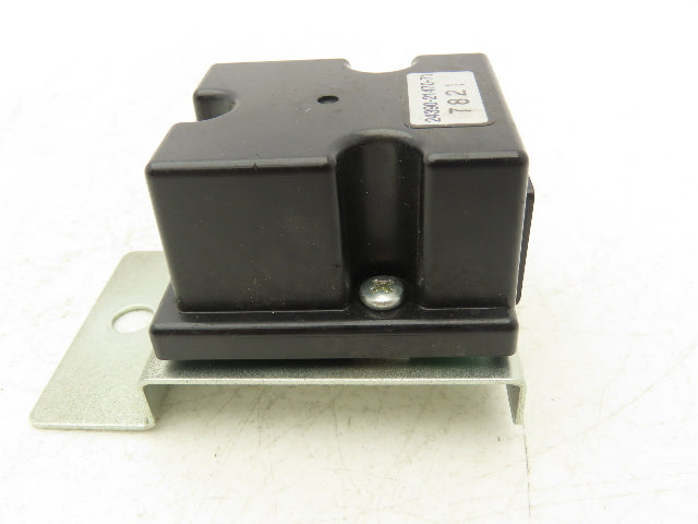 Raymond 24390-21470-71 Electric Forklift Box Assembly PTC Thermi Off 4750C50