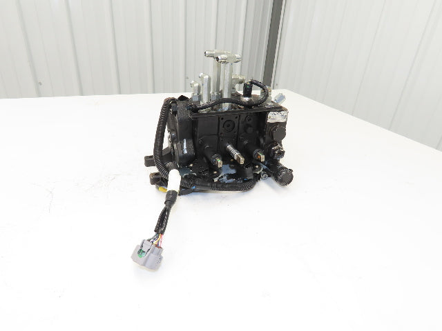 Raymond 67620-U3584-71 Hydraulic 3-Spool Forklift Mast Control Valve Off 4750C50