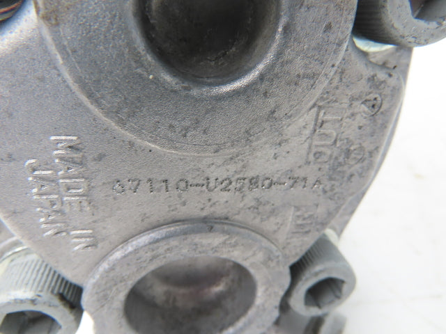 Raymond 67110-U2580-71A Electric Forklift Hydraulic Pump Off 4750C50