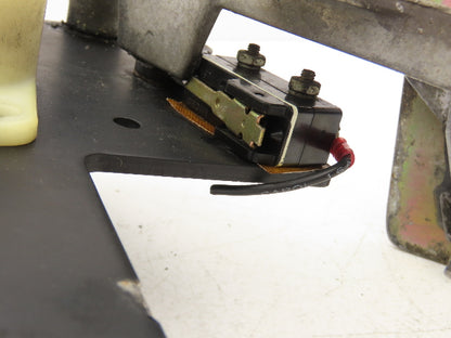 Yale Forklift Throttle Accelerator Pedal Bracket & Potentiometer Off ERC080HD