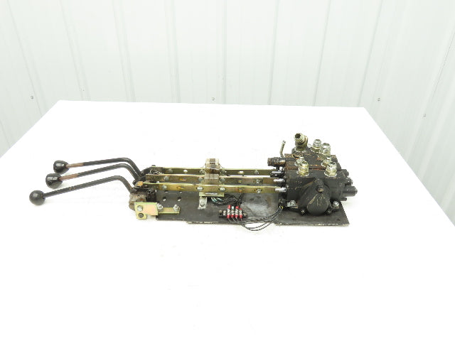 Yale Hydraulic 3-Spool 3 Lever Forklift Mast Control Valve Assembly Off ERC080