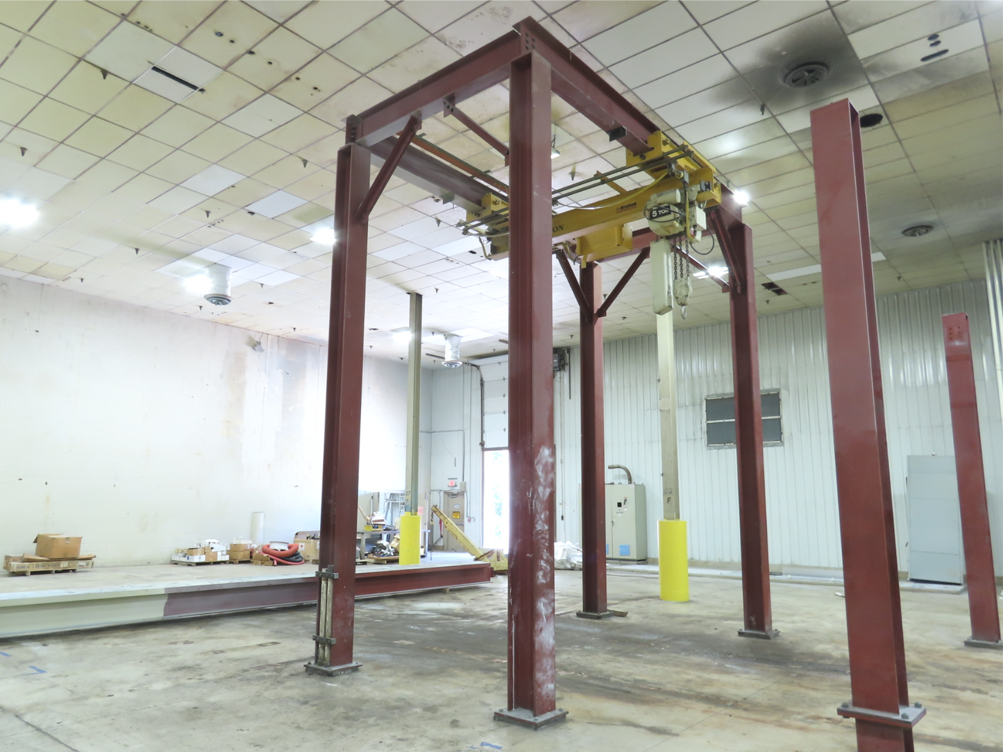 Brehob 5 Ton Free Standing Bridge Crane 8' Span 16' 10" Runway 16' 10"HUB